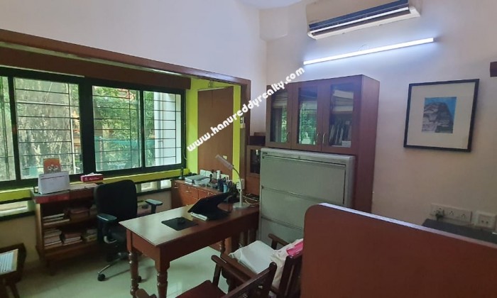 4 BHK Flat for Sale in Egmore